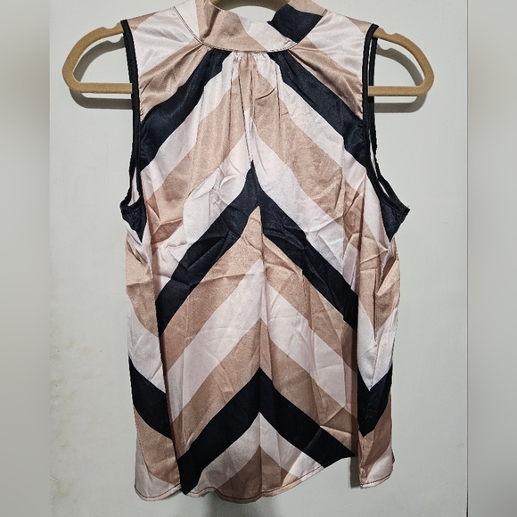 Shein Ladies Halter Top Blouse - Picture 2 of 4